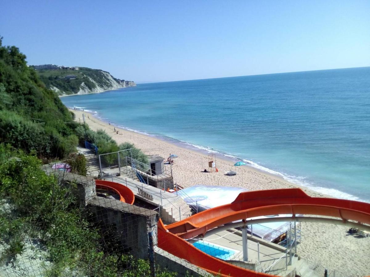 Silver Beach B16 Бяла Экстерьер фото