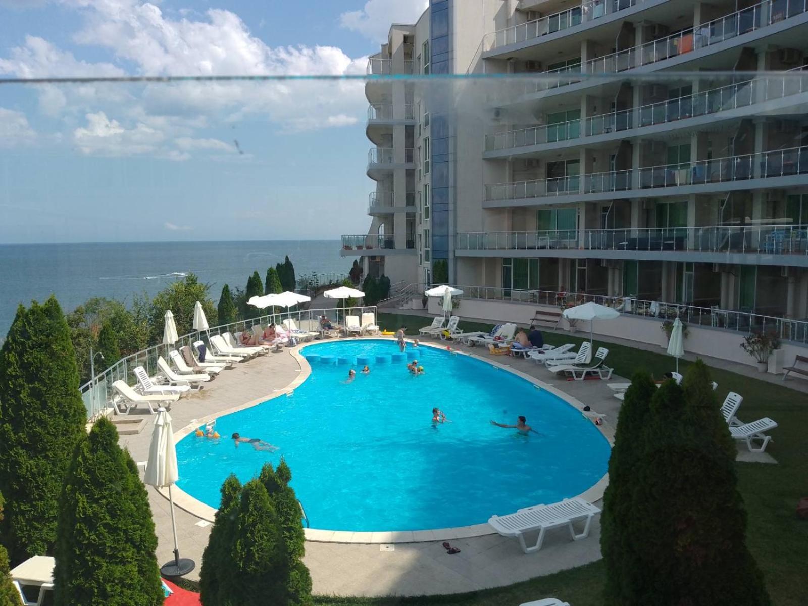 Silver Beach B16 Бяла Экстерьер фото